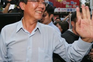 謝龍介選輸 不少網友說「反而是好事」