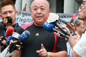 軍人公開表達政治立場 退將：國防部媚上逢迎後患無窮