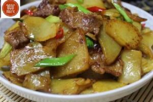 馬鈴薯這麼做你肯定沒吃過，焦香下飯，嘗一口全家人都誇，太香了！