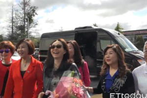 郭台銘擬選2020總統　李佳芬壓力減輕：很開心！ 