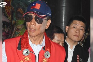 郭董選總統！張忠謀被狂問　「搖搖手」回了這句