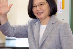 和平靠國防不是口號 小英為了選XX 竟説出這句