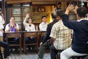 蔡英文喻執政：給我時間蓋穩固大樓