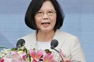 洛杉基：拿這些問題問小英 也會讓人翻白眼