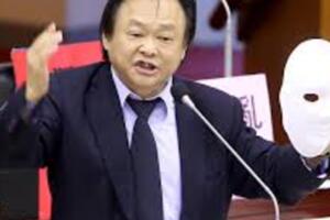 柯文哲到總統府「看有無買票」　王世堅狠酸這句話