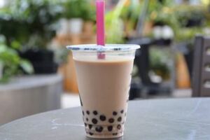 半糖無糖都是騙人　研究顯示：飲料喝越多熱量攝取越高