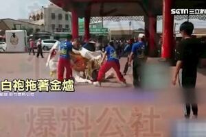 跳陣頭凸槌七爺頭太重撞上金爐