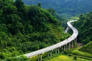 中國首條跨國高速公路即將全線開通，穿越3個國家僅需20小時！開始期待吧！