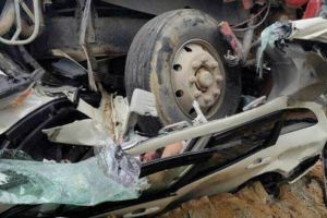 新加坡車被失控羅釐碾過！釀4死慘禍...