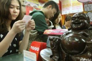 初四財神發威！大樂透、威力彩史上首次頭獎期齊開出