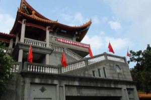 「共產廟」碧雲禪寺遭斷水電業主魏明仁對縣府科員揮拳