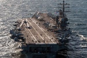 美軍航母雷根號走東岸，神盾艦經台灣海峽；昨(27)晚兩路環台通過 雷根號航母滿載戰機秀武力(圖13張)