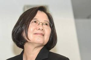 陳師孟列3點轟「選舉反民主」　他神翻譯：民進黨這蠢貨
