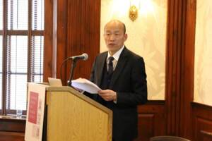 哈佛演講，韓國瑜嗆小英兩岸政策空洞