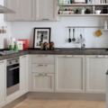 聰明主婦最愛用收納，將閒置的廚房空間利用起來，讓廚房更寬敞