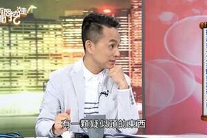 屁孩掃墓玩自拍！一路吃檳榔嬉鬧回家「整張臉潰爛」