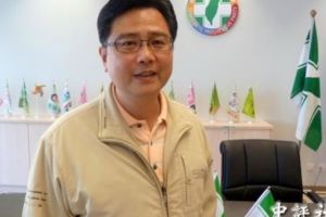 改車白天都在吸毒范淞育失言挨轟