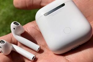 睡醒找不到Airpod！　男子開尋找功能發現「肚子裡在嗶嗶叫」臉綠了…