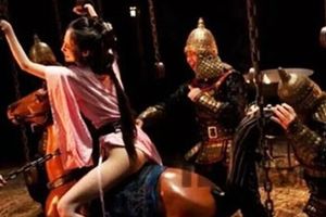 木棍直插入下體隨驢晃動...古代對女囚犯的恐怖酷刑大揭密