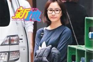 她是TVB花旦，卻委身嫁給了一個窮小子，50歲逆生長像19歲