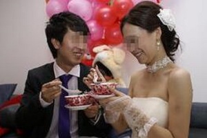 結婚繼母跟親媽都來了，親媽給我十萬，我讓繼母上臺講話