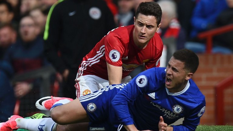 skysports-eden-hazard-ander-herrera_3933205.jpg