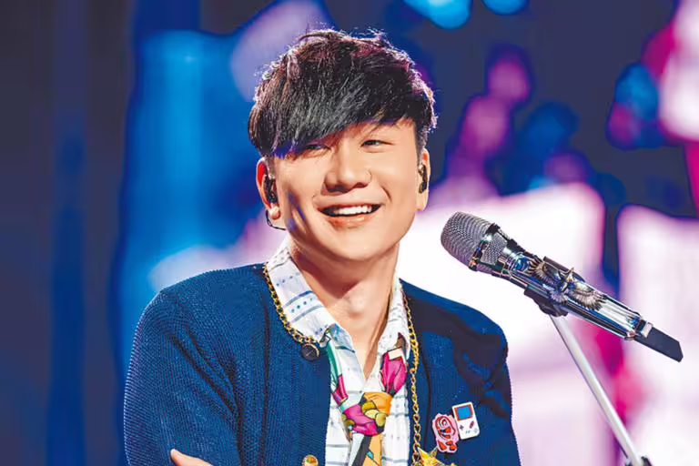 金曲歌王林俊傑遭爆介入他人感情貼文,疑似是「釣魚詐騙」。(JFJ PRODUCTIONS提供) 金曲歌王林俊傑遭爆介入他人感情貼文,疑似是「釣魚詐騙」。(JFJ PRODUCTIONS提供)
