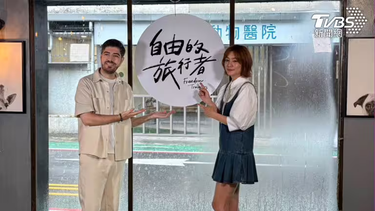 圖佳暈船莎莎。(圖/謝毅攝) 圖佳暈船莎莎。(圖/謝毅攝)