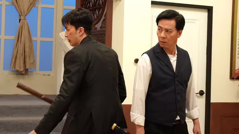 張雁名(左)和尹昭德劇中併肩作戰。(圖/台視提供) 張雁名(左)和尹昭德劇中併肩作戰。(圖/台視提供)