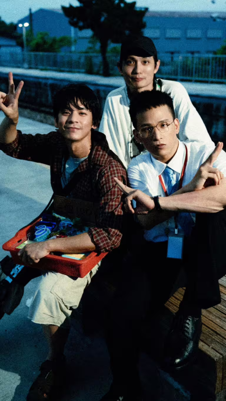 黃奇斌新歌〈若無你我欲去佗位〉MV由導演殷振豪操刀,好友林柏宏演出。(圖/大可文武有限公司提供) 黃奇斌新歌〈若無你我欲去佗位〉MV由導演殷振豪操刀,好友林柏宏演出。(圖/大可文武有限公司提供)