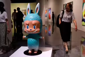 全球唯一！「這顏色Labubu」450萬天價賣出