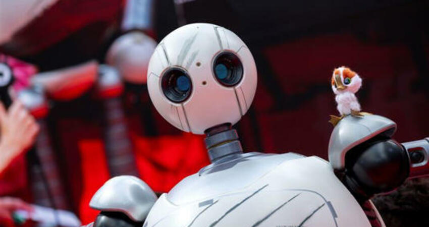 《荒野機器人》滿滿洋蔥！全球票房衝16億 林心如淚崩：女兒會以我為傲