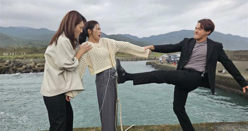 曾智希出事了！開撕姐妹李又汝「險遭推下海」 驚險場面曝光