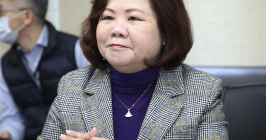 林淑芬爆許銘春拿公帑開個人演唱會 要公務員扮粉絲開手機燈、吹哨子助興