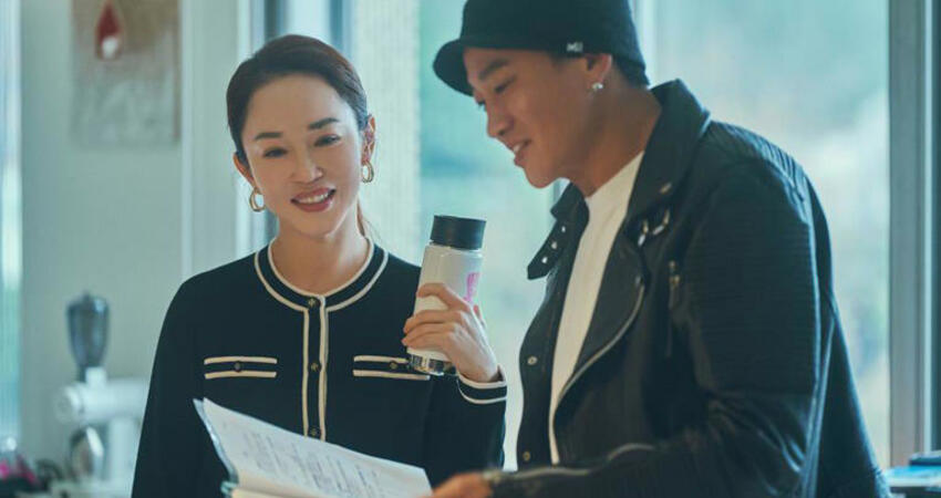 范文芳拋夫棄子來台享受「Me Time」！ 影帝老公李銘順突現身閃瞎人