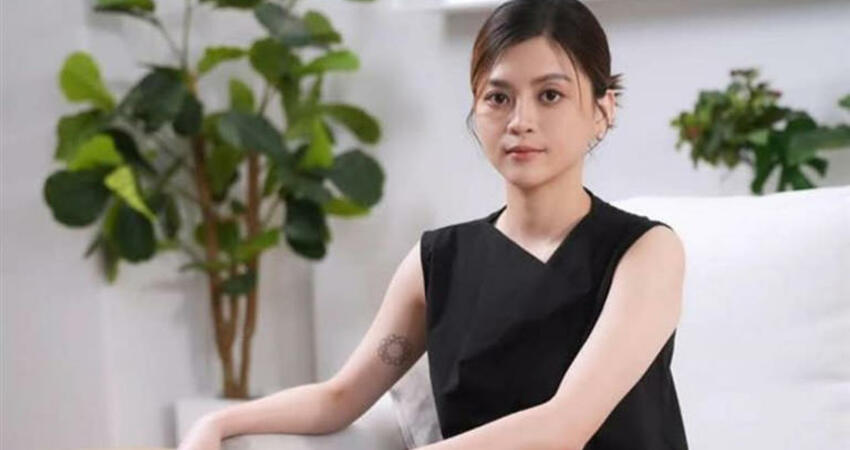 女星助理「搞錯地址害遲到」責備卻擺臉色 她慘背黑鍋怒：還要安撫情緒