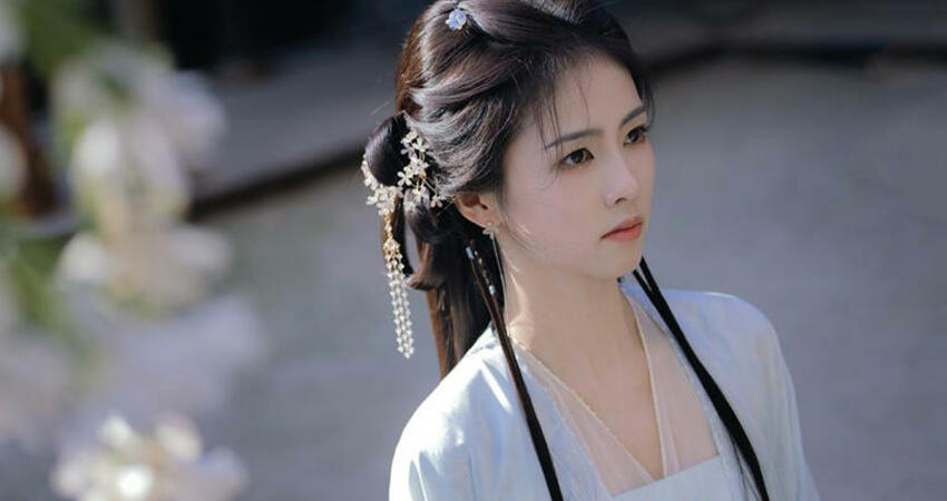 陸劇女神職災！白鹿拆頭套「長膿包流水」 新戲上演人妖戀