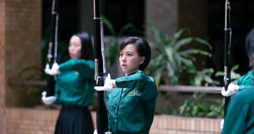 項婕如變「小綠綠」！為戲苦練儀隊1個月「正片全被刪光」她傻眼反應曝