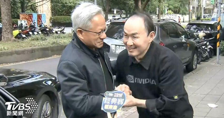 黃仁勳輝達尾牙前先剪髮！御用造型師超狂背景曝 還曾拍MV