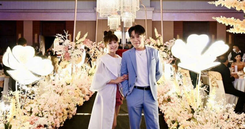 突拋震撼彈「宣布閃婚」！許志豪曬婚禮照不藏了 另一半正面照曝光