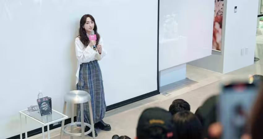 柯佳嬿斜槓當作家受歡迎 分享寫作是好的情緒出口