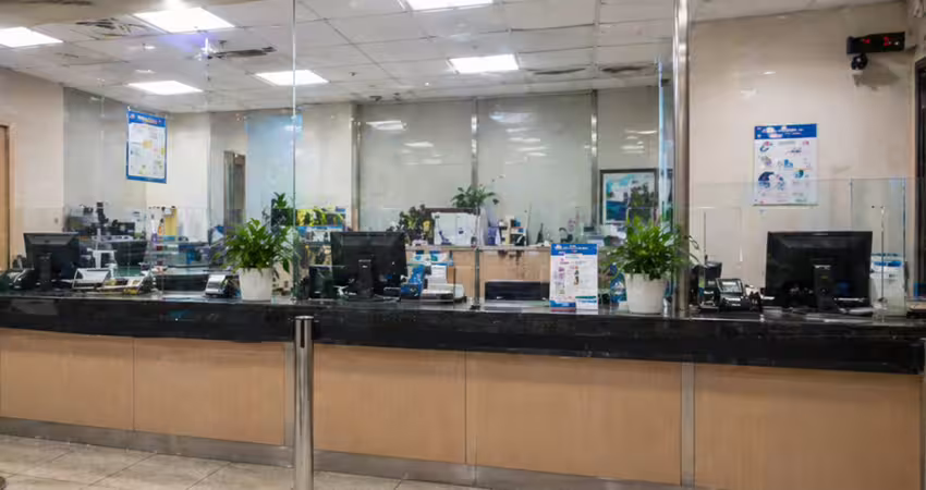 親姊過世留6000元　銀行堅持「本人到場」！男子無奈挖墳扛屍領錢