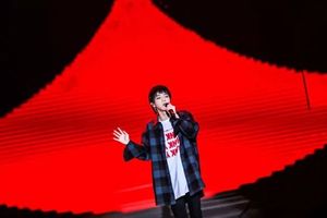 华晨宇2017年全年行程一览，一个人就挣了9000多万！