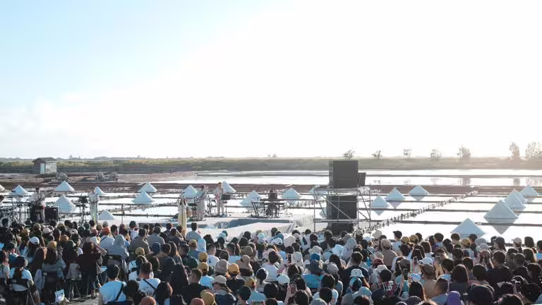 田馥甄感謝歌迷陪她一起瘋,完成想要的演唱會。(圖/何樂音樂提供) 田馥甄感謝歌迷陪她一起瘋,完成想要的演唱會。(圖/何樂音樂提供)