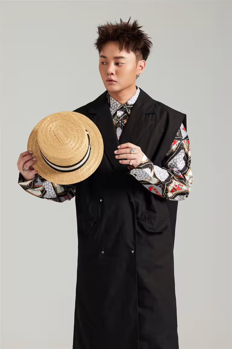 許富凱宣布「拾歌Plus」讚聲演唱會加場喜訊。(圖/何樂音樂X寬宏藝術提供) 許富凱宣布「拾歌Plus」讚聲演唱會加場喜訊。(圖/何樂音樂X寬宏藝術提供)