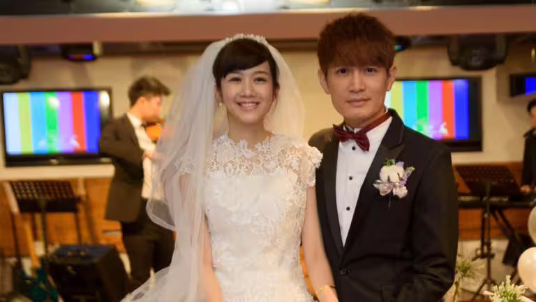 羅文裕迎來結婚10週年,沉痛分享老婆罹患乳癌一事。(圖/翻攝自羅文裕臉書) 羅文裕迎來結婚10週年,沉痛分享老婆罹患乳癌一事。(圖/翻攝自羅文裕臉書)