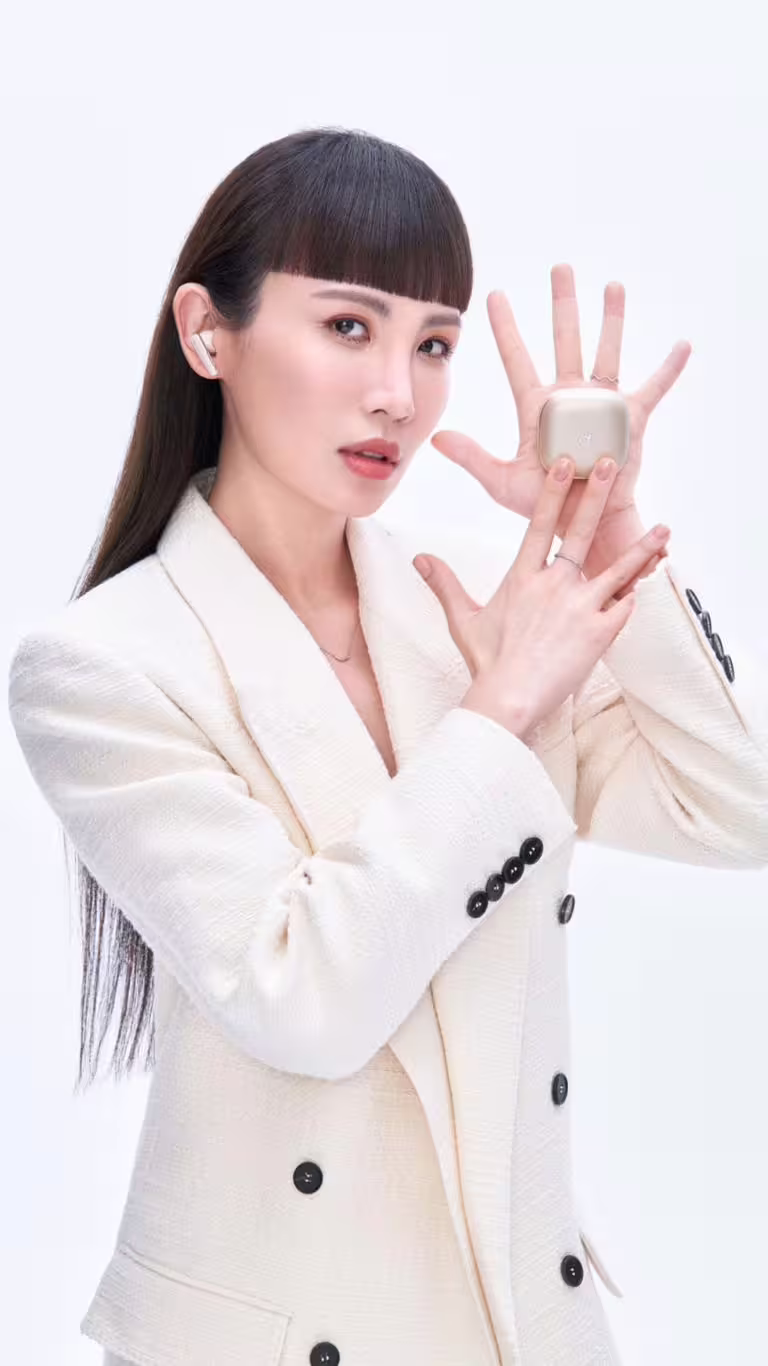 魏如萱受邀擔任耳機品牌大使。(圖/soundcore提供) 魏如萱受邀擔任耳機品牌大使。(圖/soundcore提供)
