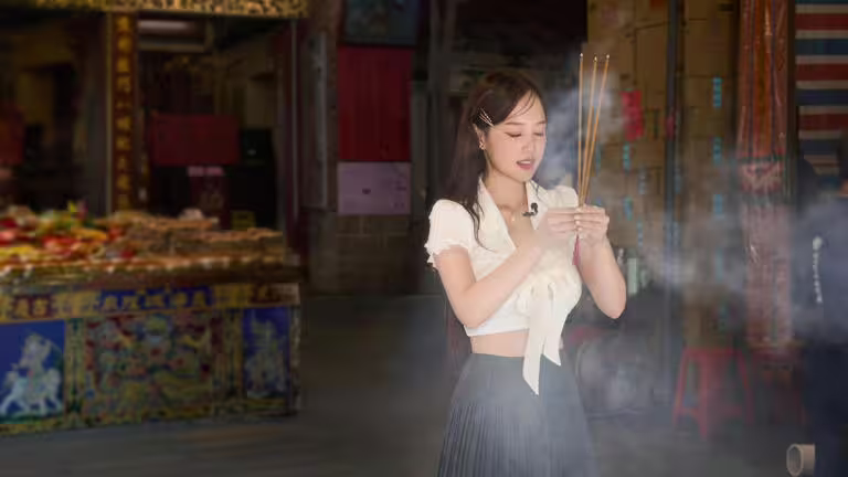 安吉推出專輯中最脆弱的孽戀抒情歌〈So if〉。(圖/索尼音樂提供) 安吉推出專輯中最脆弱的孽戀抒情歌〈So if〉。(圖/索尼音樂提供)