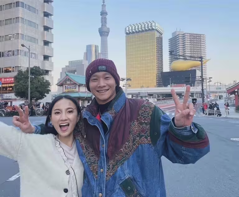 黃冠智與張寗在日本生活相互照顧。(影一製作所提供) 黃冠智與張寗在日本生活相互照顧。(影一製作所提供)