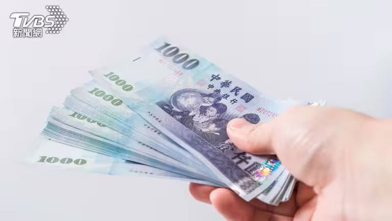 藍委提案普發現金常態化。(示意圖/shutterstock達志影像) 藍委提案普發現金常態化。(示意圖/shutterstock達志影像)